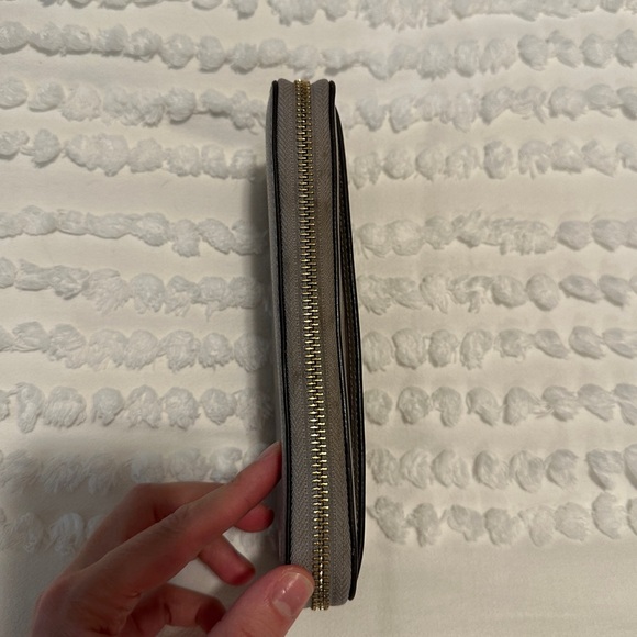 Kate Spade New York margaux leather continental wallet - Picture 8 of 8